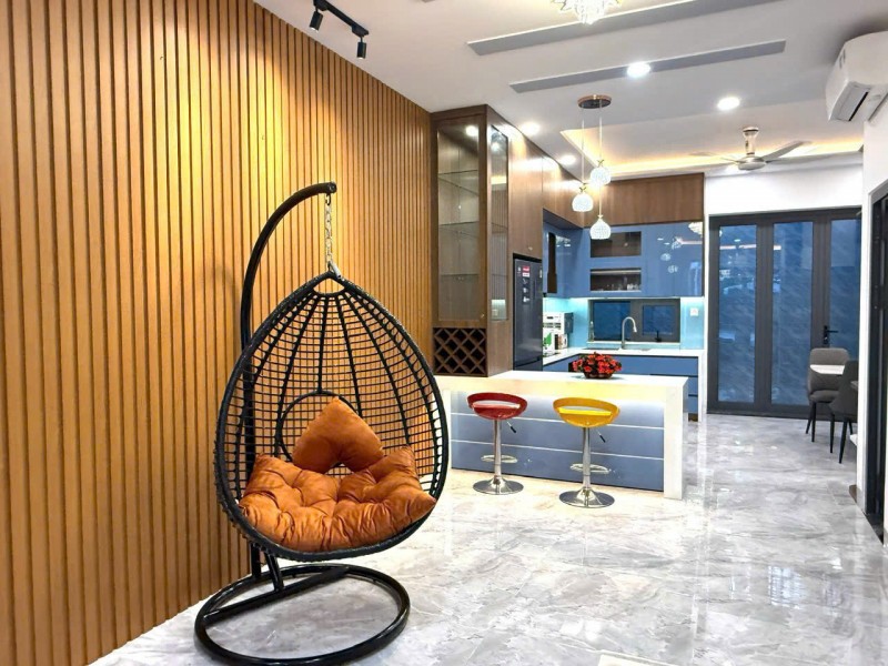 Căn Capella Nha Trang 3 tầng – đang cho thuê 32tr/tháng – gần hồ bơi – giá 9,85 tỷ”