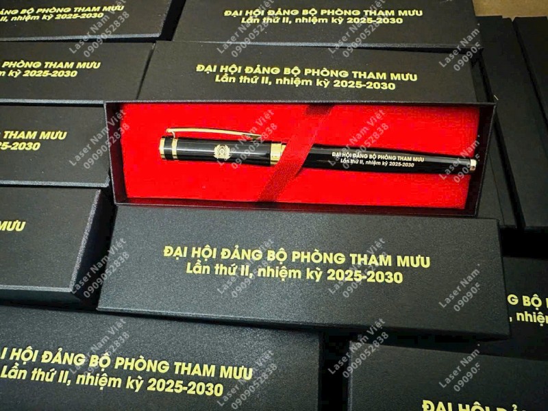 Gia công khắc bút theo yêu cầu tại Tân Bình