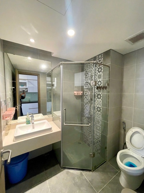 CẦN BÁN CĂN STUDIO SOL2 ECOPARK TẦNG ĐẸP –View Sông Hồng thoáng mát – Full Nội Thất tại Văn Giang HY