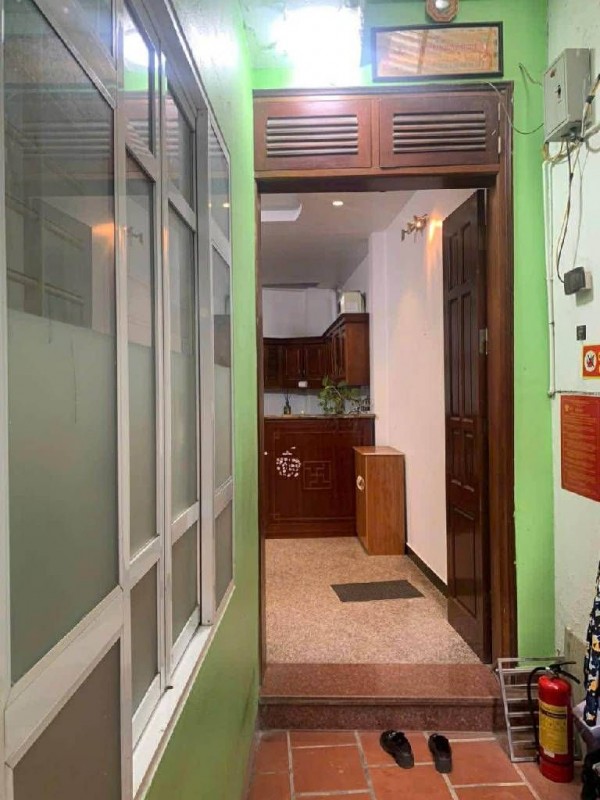 Bán nhà Võ Chí Công gần viện Tim 32m2- 4,5 tầng- giá 8,38 tỷ