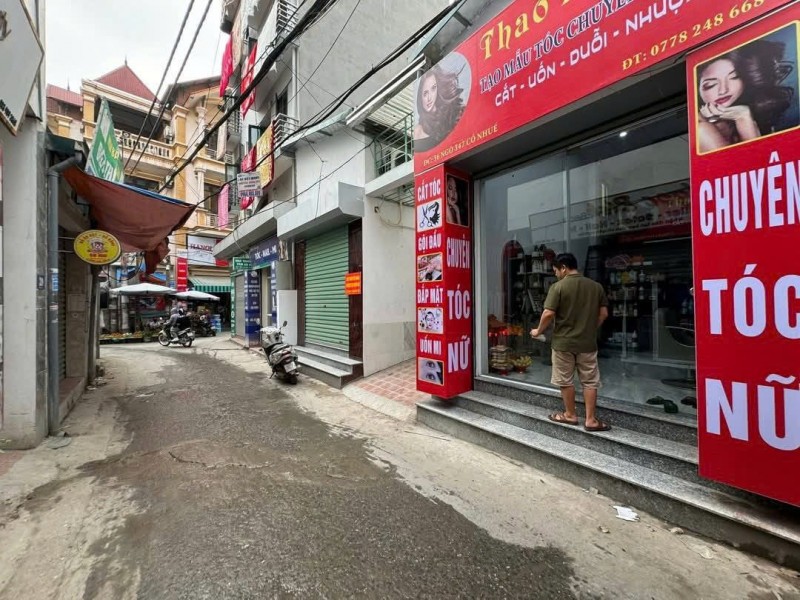 Nhà mới - Cho thuê tại số 36 ngõ 347 Cổ Nhuế, Bắc Từ Liêm - Full nội thất như hình