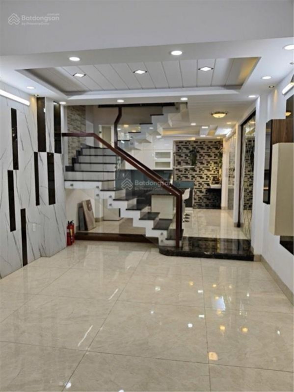 Bán Nhà Dương Quảng Hàm P5 Gò Vấp 5 Tầng, 4x16m, Hẻm 10m Ô Tô Tránh 14.1 Tỷ TL