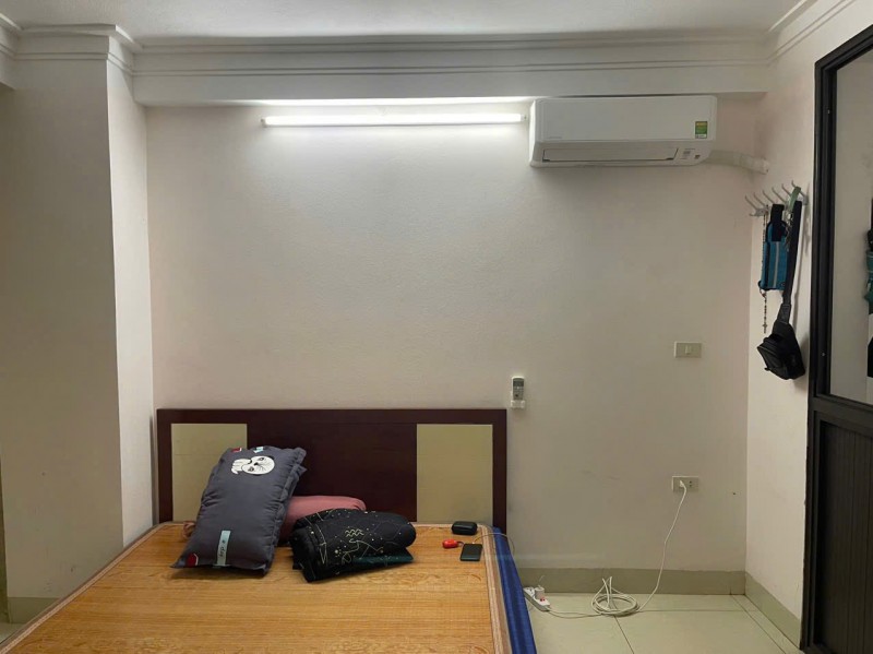 Cho thuê phòng trọ tầng 1 tại Thạch Bàn, Long Biên, Hà Nội