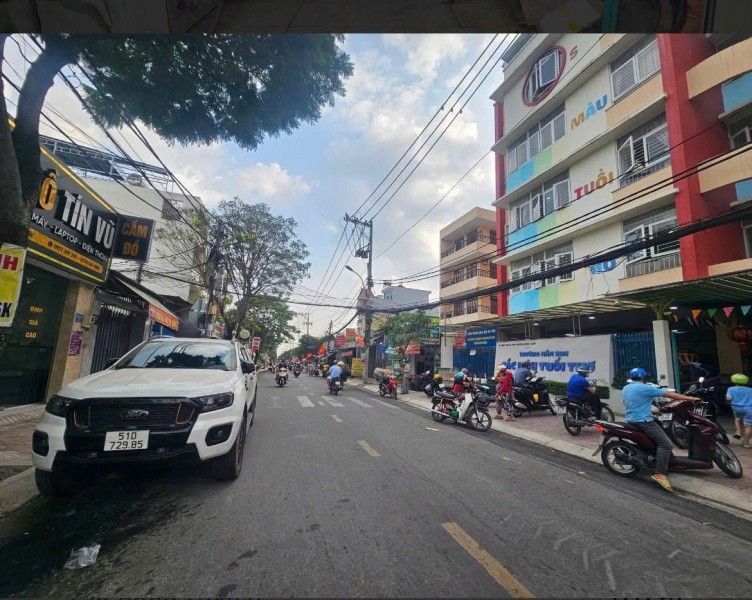 MẶT TIỀN KINH DOANH SẦM UẤT - NGAY TRUNG TÂM LINH TRUNG, THỦ ĐỨC - GIÁ 9.9 TỶ