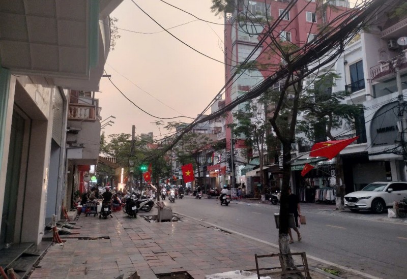 BÁN ĐẤT MẶT PHỐ HAI BÀ TRƯNG – LÊ CHÂN – HẢI PHÒNG – 135M² – VỈA HÈ RỘNG – GIÁ 22,5 TỶ