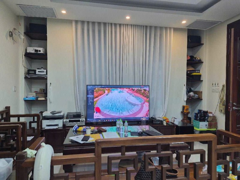 Bán Biệt thự Vườn Gia Quất- Vỉa hè- xe tải tránh nhau- Dân xây-210m mặt tiên rộng-34 tỷ(TL)