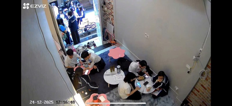 MÌNH CHUYỂN CHỖ MỚI NÊN CẦN SANG NHƯỢNG MẶT BẰNG TẠI TRẦN QUỐC HOÀN, HÀ NỘI