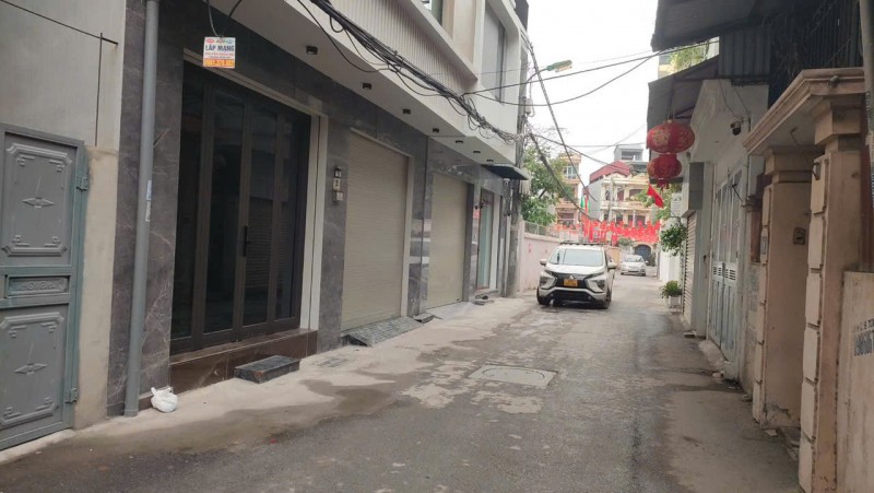 Bán nhà đẹp Khai Sơn Ngọc Thụy- Dân xây- Thang máy- oto tránh- view hồ 45m 6 tầng 13,x tỷ(TL)