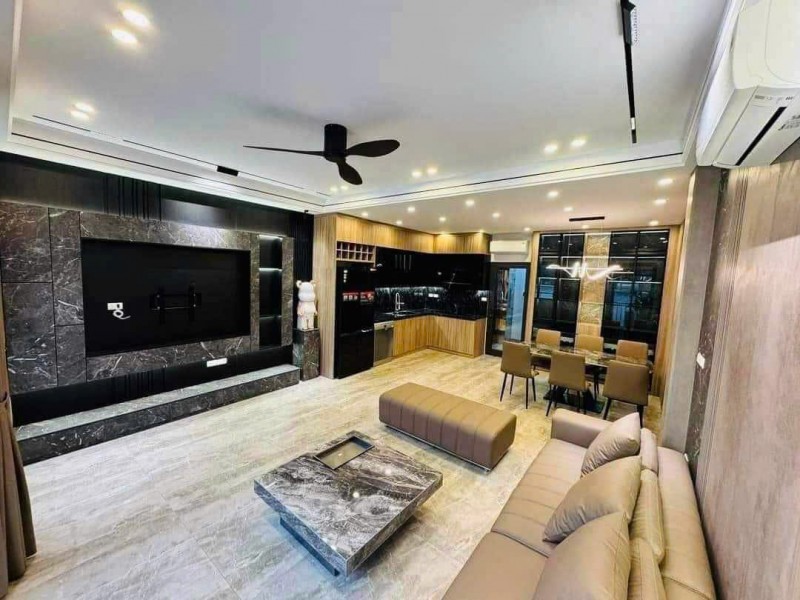 Rẻ nhất KV Đàm Quang Trung!95M,MT 5.5M,sát mặt phố,ô tô tránh,KD,giá đầu tư nhỉnh 20 tỷ