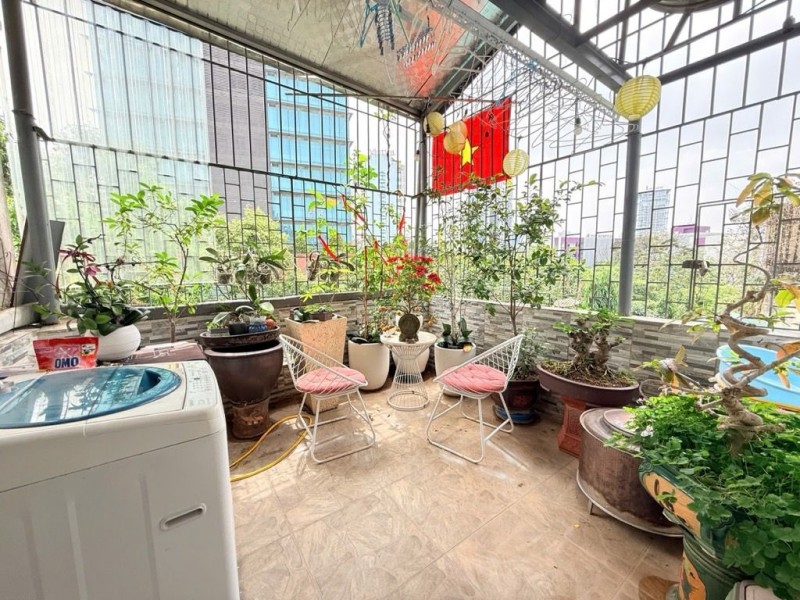 Bán nhà Thượng Thanh-Sát phố- Ô tô tránh- 35m 5 tầng nhỉnh 7 tỷ(TL)