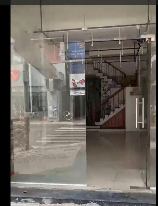 Cho thuê mặt bằng tầng trệt - Khu vực trung tâm số 01 Lý Thái Tổ, Phường Thanh Khê, Thành Phố Đà