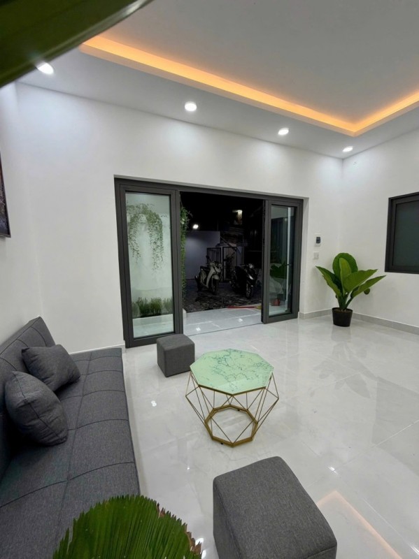 Bán nhà C4 Hiệp Bình Phước Thủ Đức - 105m2 - Nở hậu - Sát QL13 - Giá 4.45 Tỷ