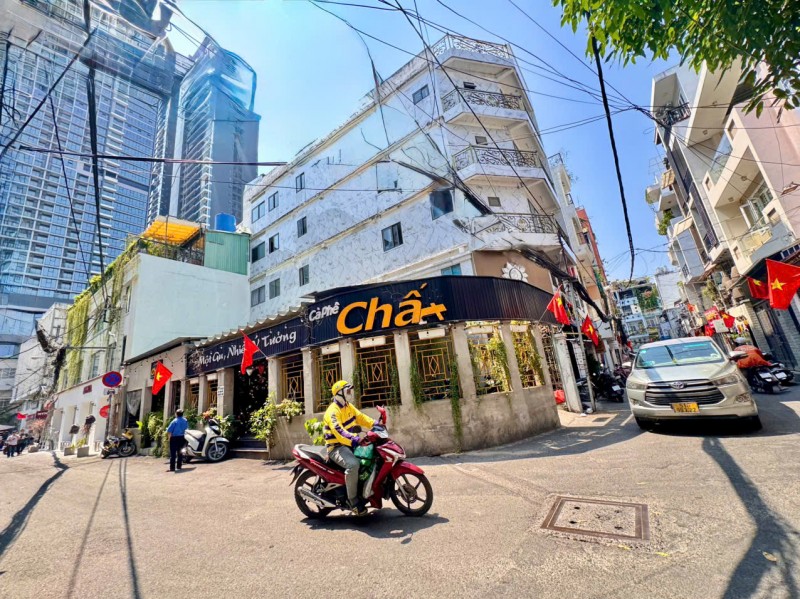 BÁN SIÊU PHẨM TÒA NHÀ 7 TẦNG CÓ HẦM- CĂN GÓC 2 MẶT TIỀN HXH Đ.NGUYỄN TRÃI, P.NGUYỄN CƯ TRINH, QUẬN