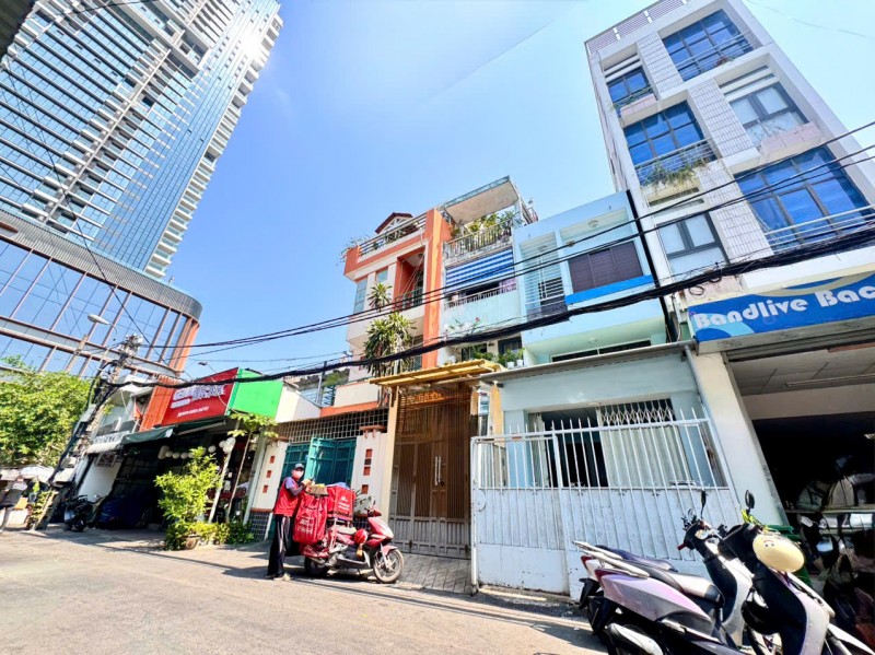 BÁN NHÀ 5 TẦNG MẶT TIỀN 10M Đ.NGUYỄN TRÃI, P.NGUYỄN CƯ TRINH, QUẬN 1- DT 4,1M*17M VUÔNG ĐẸP - HDT