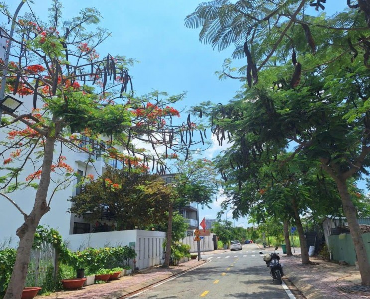 LÔ GÓC 2 MẶT TIỀN, KDC BỘ CÔNG AN, 15X22M, ĐỐI DIỆN CÔNG VIÊN