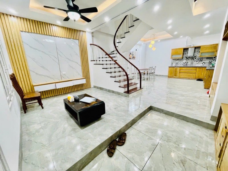 BÁN NHÀ 4 TẦNG TẠI NGÁCH 288/11 TƯƠNG MAI – HOÀNG MAI HƠN 10 TỶ