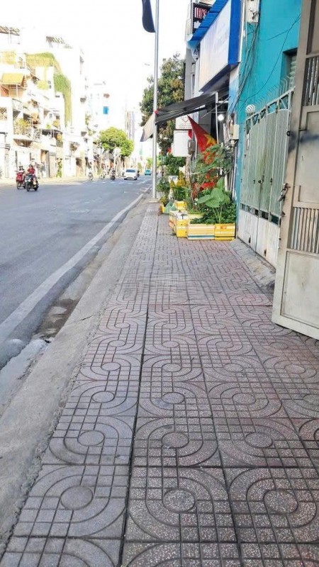 Cho thuê mặt bằng Đào Duy Anh, P.9, 5x15m, LDR, 15tr, TL