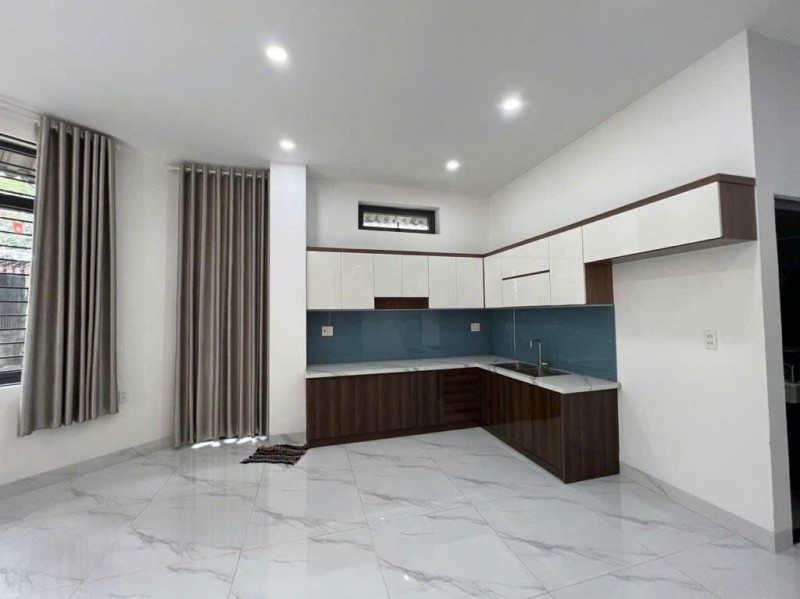 Hẻm 1/ - Đường 6M - Nhà Đẹp - 6 TỶ NHỈNH - BÌNH TÂN - Gần Chợ,Trường Học - Giáp Tân Phú - 72M2(8×9)