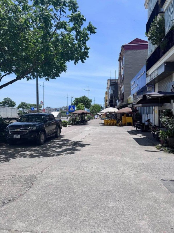 ĐẤT VÀNG TRONG LÀNG TĂNG GIÁ, PHỐ LÝ SƠN 70M2, QH MỞ ĐƯỜNG 13M,  CHỈ 10.X TỶ