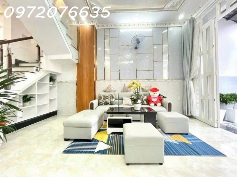 CHỈ 5.x TỶ- HUỲNH TẤN PHÁT- GẦN HOÀNG QUỐC VIỆT- BÁN NHÀ MỚI 3 TẦNG- DT 4.2 x 12.5- XE HƠI ĐỖ CỬA-