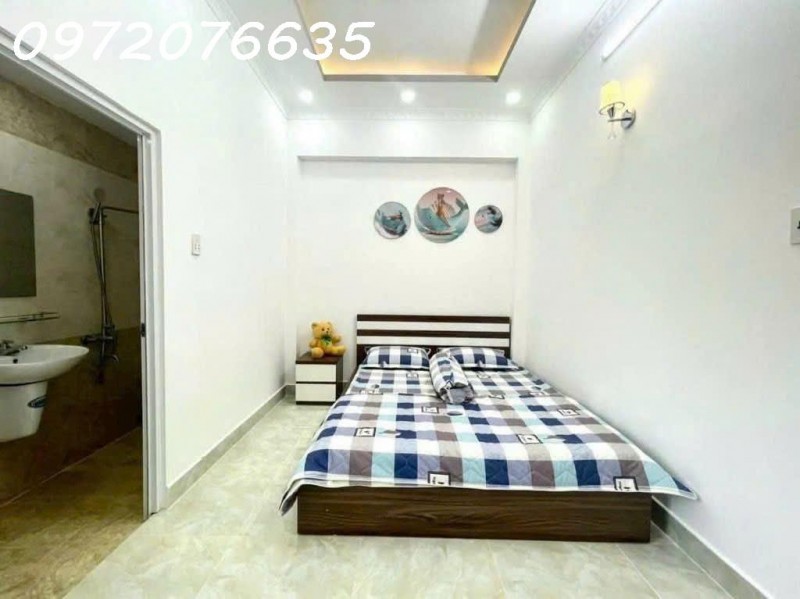 CHỈ 5.x TỶ- HUỲNH TẤN PHÁT- GẦN HOÀNG QUỐC VIỆT- BÁN NHÀ MỚI 3 TẦNG- DT 4.2 x 12.5- XE HƠI ĐỖ CỬA-