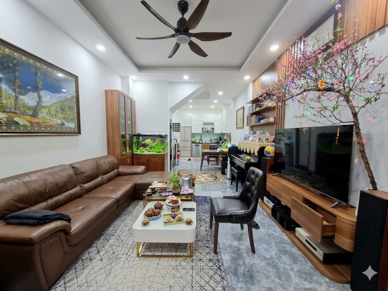 NHÀ PHÚ THƯỢNG-SỔ HOA HẬU-OTO VÀO NHÀ-NGÕ RỘNG 5M THÔNG TỨ TUNG-NỘI THẤT SANG ĐẸP-KHU ĐÁNG SỐNG-