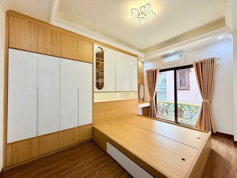 BÁN NHÀ LÔ GÓC HAI BÀ TRƯNG - OTO ĐỖ CỬA, FULL NỘI THẤT ĐẸP - 9,86 tỷ.