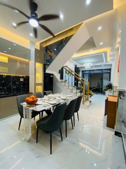 NHĨNH 6 TỶ - NHÀ MỚI HOÀN THIỆN VÀO Ở NGAY - TẶP TOÀN BỘ NỘI THẤT CAO CẤP