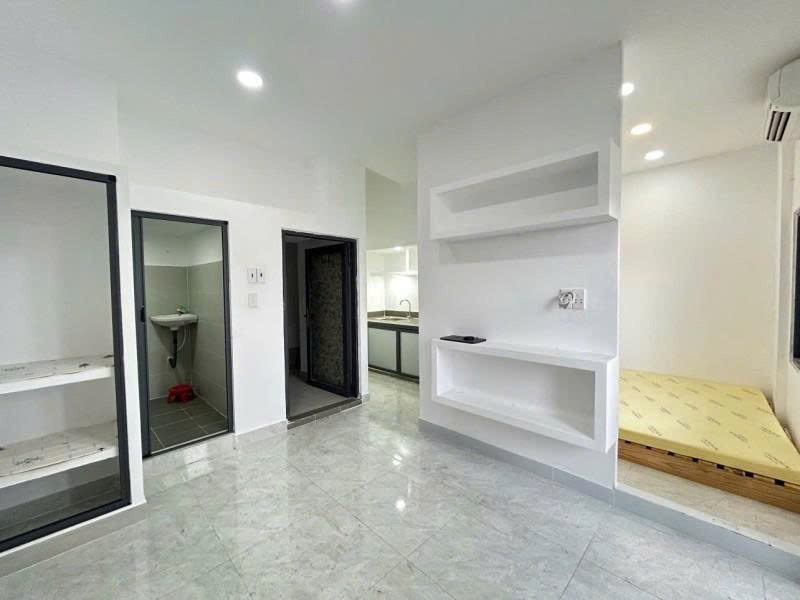 Bán lỗ, Mặt tiền Phú Định - ngay An Dương Vương và Võ Văn Kiệt, 8x24m, 7 Tầng, 12,8 tỷ.