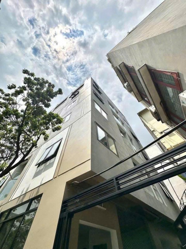 HOT !!! Khai Trương Toà Tây Hồ 4 Mặt Thoáng - 603 Lạc Long Quân