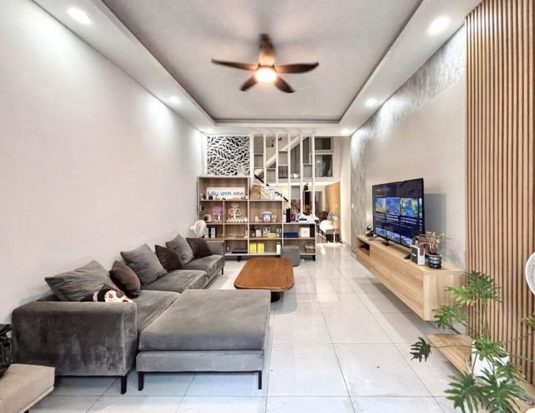 Bán nhà phố Đội Cấn, Ba Đình, ô tô qua nhà, kinh doanh bất chấp, 42m, 5 tầng, 13.7 tỷ