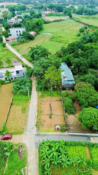 Lô đất 120.1m2 full thổ tại Đồng Trạng, Hòa Lạc mặt tiền 9,25m. Đường thông ôtô tránh. Chỉ 33tr/m2