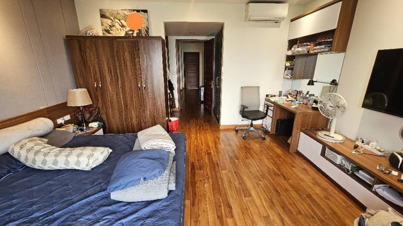 Bán nhà đẹp Lâm Hạ- Oto tránh- Vỉa Hè- Kinh Doanh-Viiew Cầu Trần Hưng Đạo-90m 5 tầng- 30 tỷ(TL)