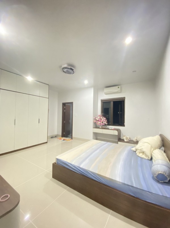 Nhà mặt tiền Nguyễn Đức Thiệu 103.5m2 nở hậu giá 7.5 tỷ kinh doanh tốt