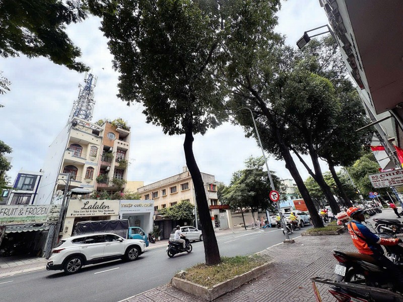 BÁN NHÀ MTKD Đ. VÕ THỊ SÁU, QUẬN 3 - CHỈ 23T - DT ĐẤT 94M2 - CHÍNH CHỦ 1 ĐỜI XƯA*LH GIANG GIANG: