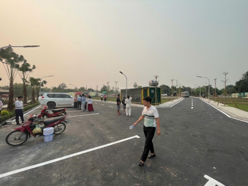 Chính chủ gửi bán suất ngoại giao, lô góc, view hồ Đồng Trạng 103,3m2 - lô góc - MT: 5m - giá 2,5tỷ