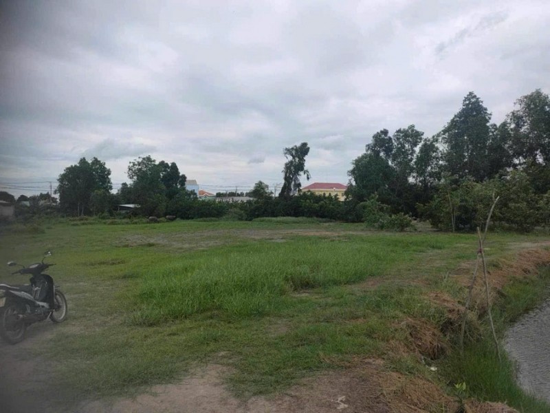 SIÊU PHẨM ĐẤT MẶT TIỀN 826D – TÂN TẬP, LONG HẬU