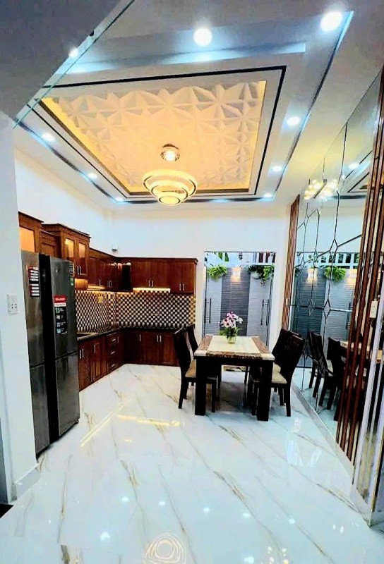 NHÀ HẺM XE HƠI THÔNG, XÂY KIÊN CỐ, 4 TẦNG, NƠI CÁN BỘ Ở, DÂN TRÍ CAO, 6.99  TỶ