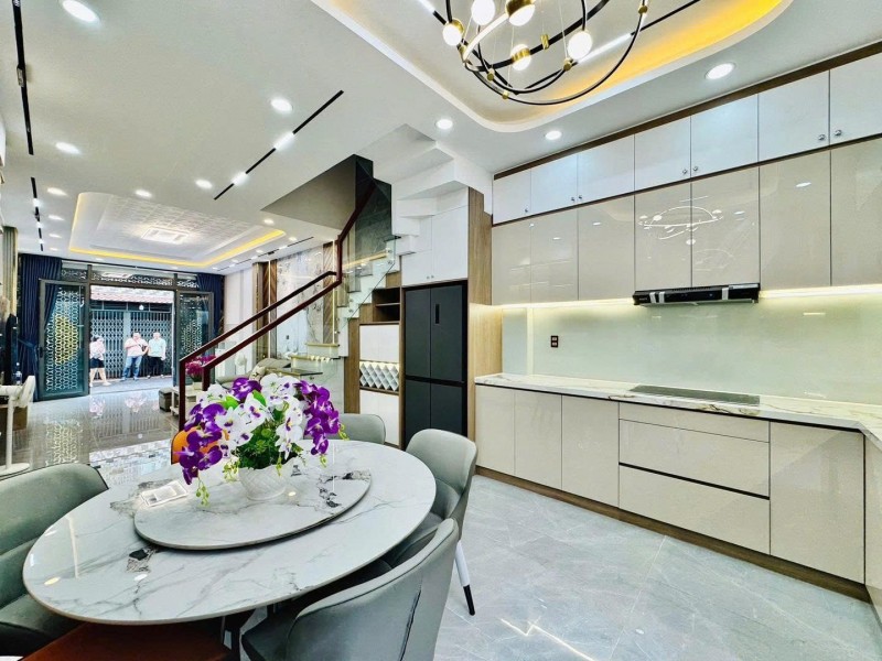 Hoa hậu Phố Trạm,55M,8 tầng thang máy,gara ô tô,full NT nhập khẩu,nhỉnh 16 tỷ