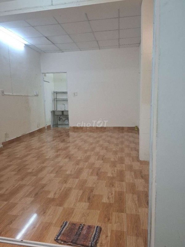 ►  CHÍNH CHỦ CHO THUÊ NHÀ 40m² – MẶT TIỀN HẺM HẬU GIANG, TÂN SƠN NHẤT