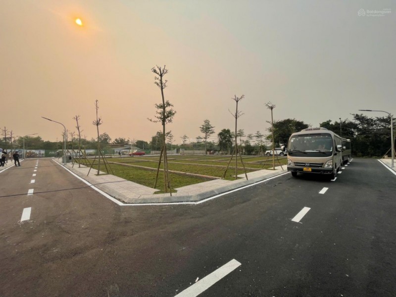 Chính chủ gửi bán suất ngoại giao, lô góc, view hồ Đồng Trạng 103,3m2 - lô góc - MT: 5m - giá 3,5 tỷ