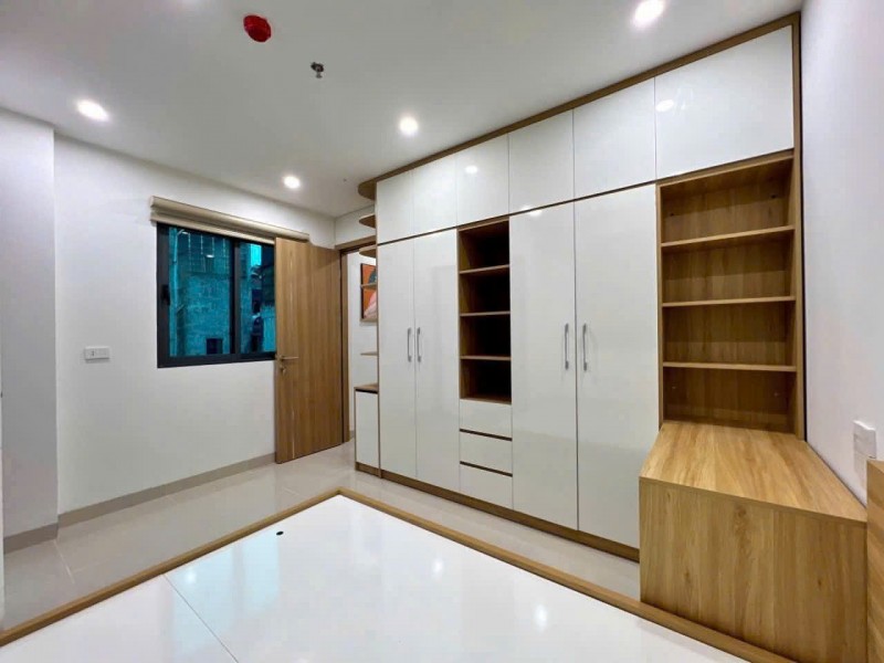 Nhượng phòng 1n1k 2 ban công thoáng tại Phường Láng Thượng, Đống Đa, Hà Nội