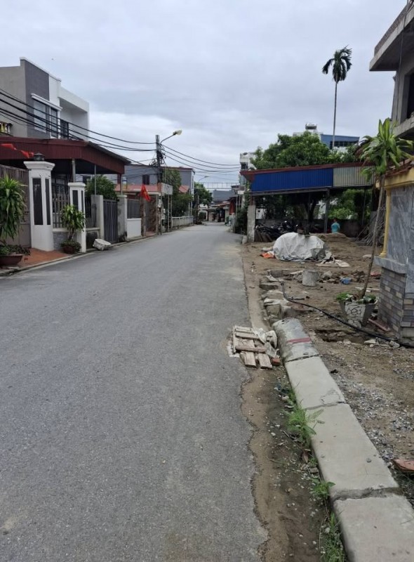 BÁN ĐẤT MẶT ĐƯỜNG HÀNG TỔNG – HẢI AN – KINH DOANH TỐT – GIÁ 4,7 TỶ