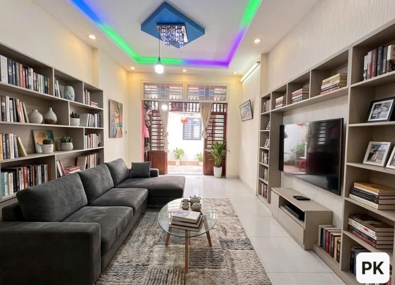 Bán nhà ngay chợ Tân Bình, 35m2, 4 tầng, chỉ 4.5 tỷ