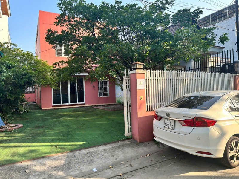 Chính chủ cần bán nhà riêng đường nhánh Phạm Ngọc Thạch, P. Phú Mỹ, Thủ Dầu Một.