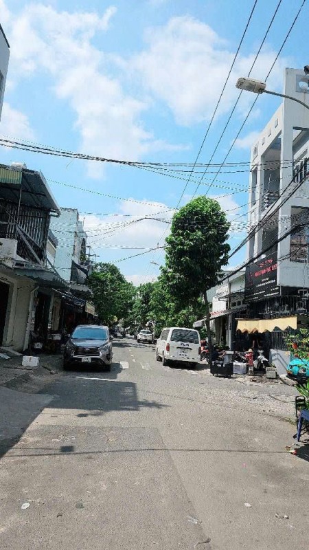 TIN THẬT bán nhà Tân Phú - 70m2 5 tầng LÔ GÓC ngang 4x20 đường trước nhà 13m, vỉa hè,