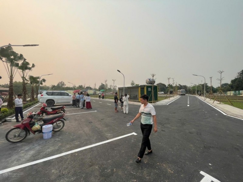 Chính chủ gửi bán suất ngoại giao, lô góc, view hồ 103,3m2 - lô góc - MT: 5m - giá chỉ từ 2 tỷ 5