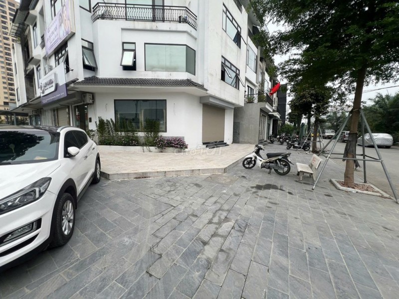 Cho thuê sàn văn phòng 135m² KĐT Đại Kim– giá tốt