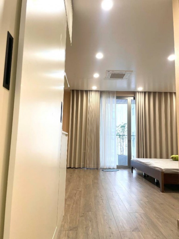 Bán nhà Đẹp Ngọc Thụy- Ngõ Nông-full NT- 10m oto 70m 6 tầng nhỉnh 12 tỷ(TL)