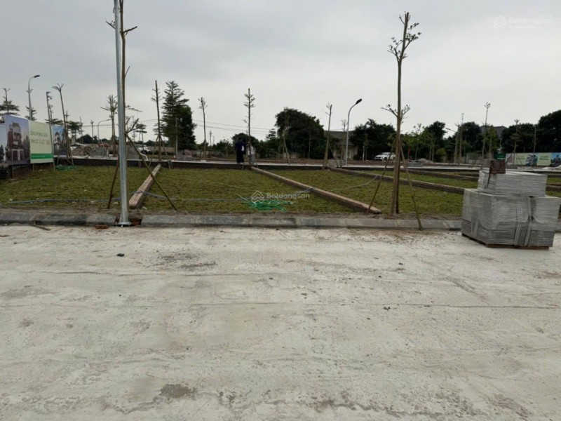 Bán đất đẹp tại Đường 21, Cổ Đông, Sơn Tây, 2,4 tỷ, 100m2,  tiện ích ngập tràn.